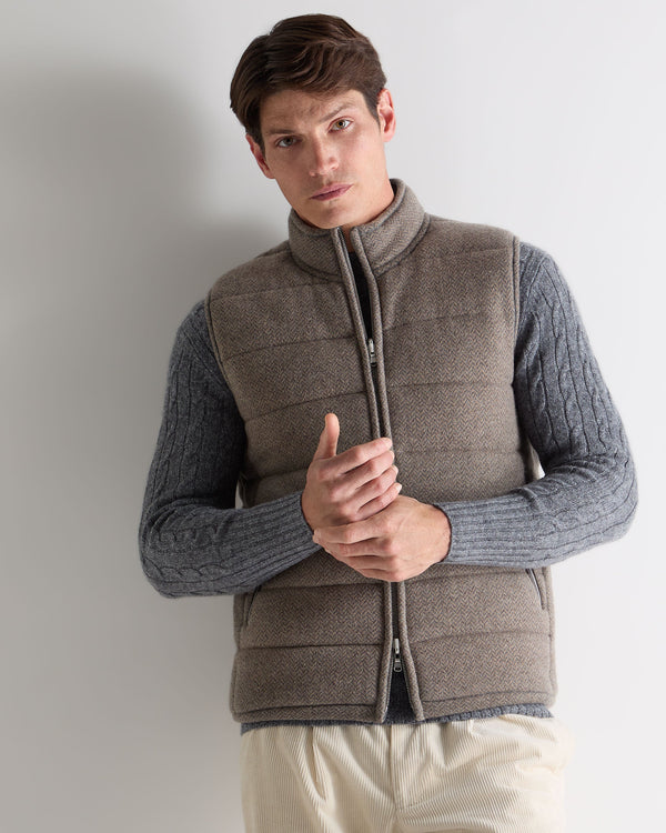 N.Peal Men's Mall Herringbone Cashmere Gilet Smoky Herringbone Grey