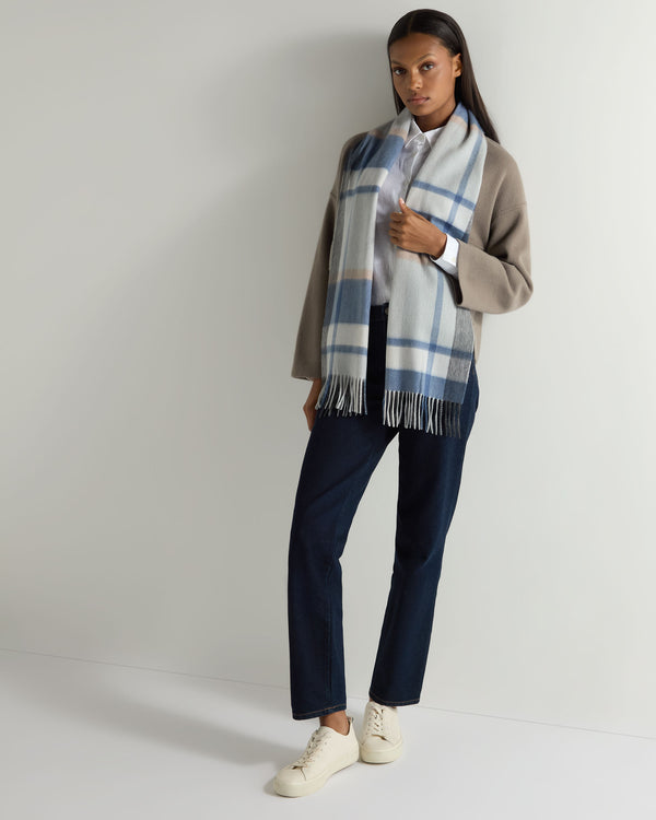 N.Peal Unisex Cashmere Check Scarf Blue Grey Check