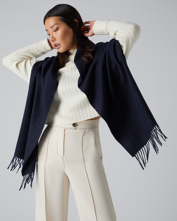 N.Peal Unisex Large Woven Cashmere Scarf Navy Blue