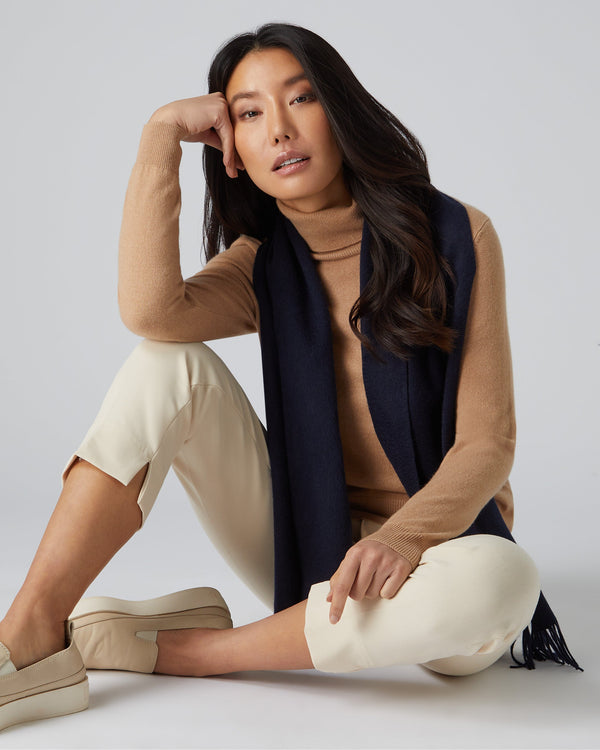 N.Peal Unisex Woven Cashmere Scarf Navy Blue