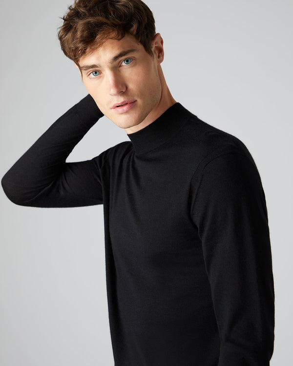 N.Peal Men's Fine Gauge Cashmere Turtle Neck Jumper Black
