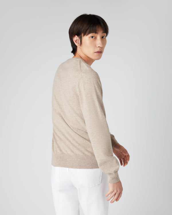 N.Peal Men's Oxford Round Neck Cashmere Jumper Oatmeal Brown