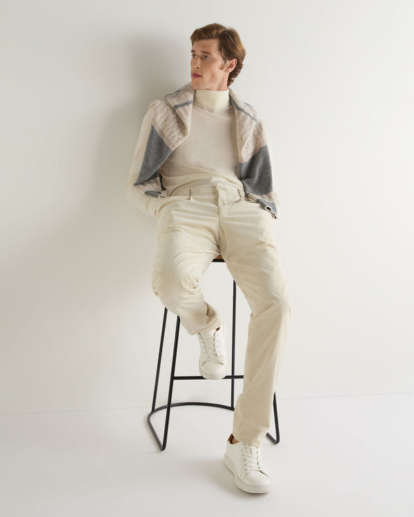 Men's Pimlico Fine Gauge Cashmere Roll Neck Jumper  3