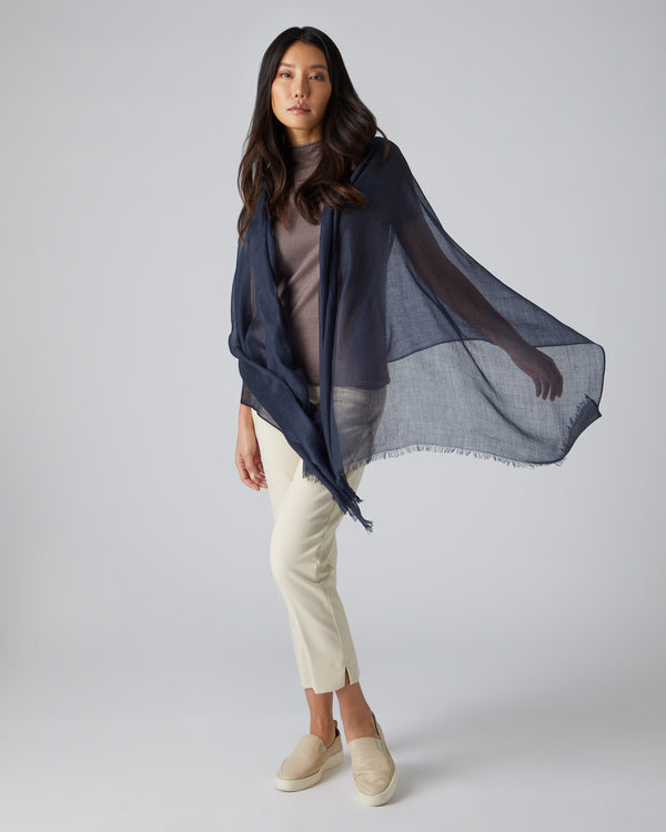 N.Peal Women's Ultrafine Pashmina Cashmere Shawl Navy Blue