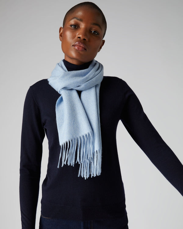 N.Peal Unisex Woven Cashmere Scarf Cornflower Blue