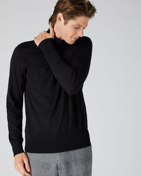 N.Peal Men's Pimlico Fine Gauge Cashmere Roll Neck Jumper Black