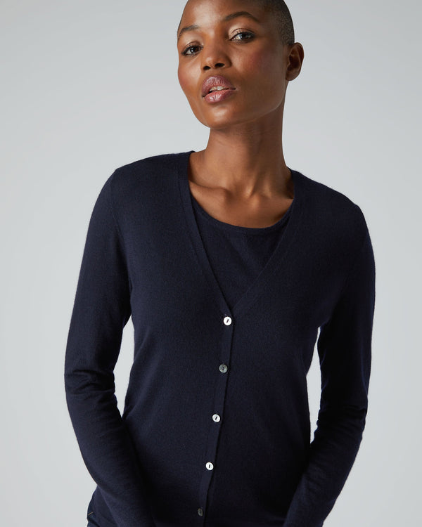 N.Peal Women's Mia Superfine Cashmere V Neck Cardigan Navy Blue