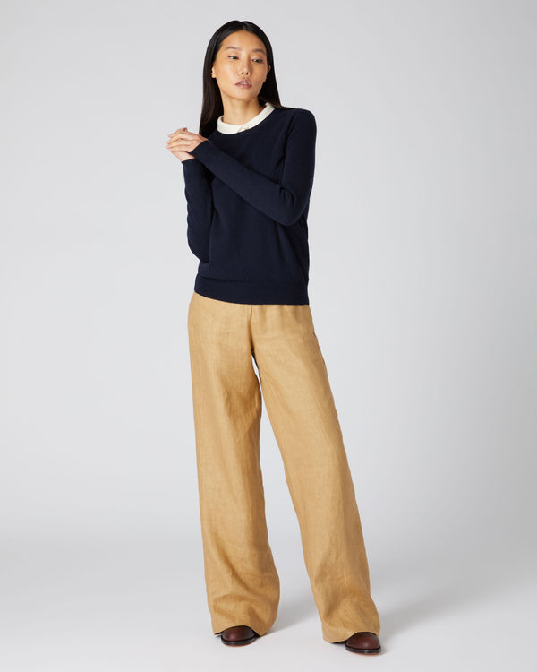 N.Peal Women's Evie Classic Round Neck Cashmere Jumper Navy Blue