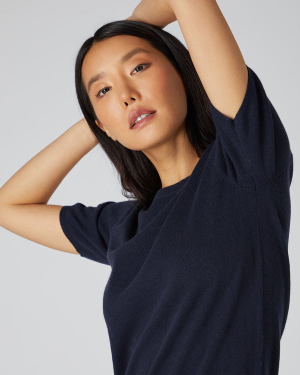 N.Peal Women's Round Neck Cashmere T Shirt Navy Blue