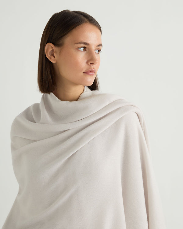 N.Peal Women's Pashmina Cashmere Shawl Frost White