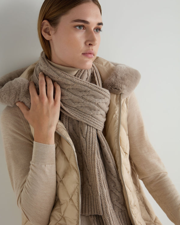 N.Peal Women's Cable Rib Cashmere Scarf Oatmeal Brown