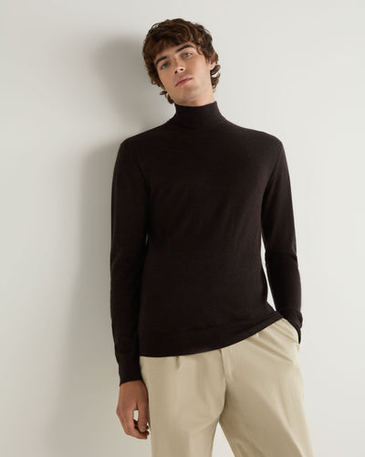 N.Peal Men's Fine Gauge Cashmere Turtle Neck Jumper Chocolate Brown