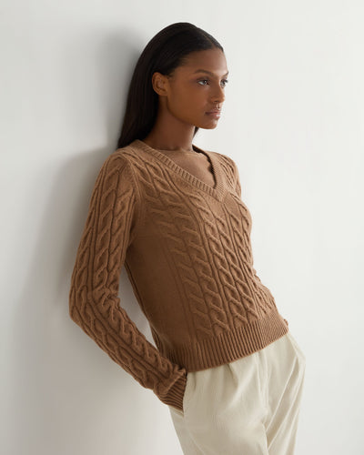 N.Peal Women's Frankie Cable V Neck Cashmere Jumper Dark Camel Brown