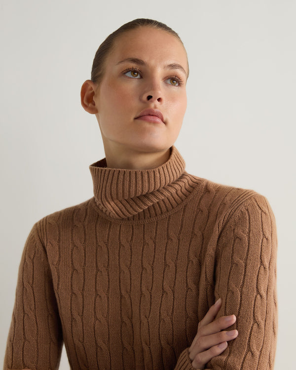 N.Peal Women's Adelyn Cable Roll Cashmere Jumper Dark Camel Brown