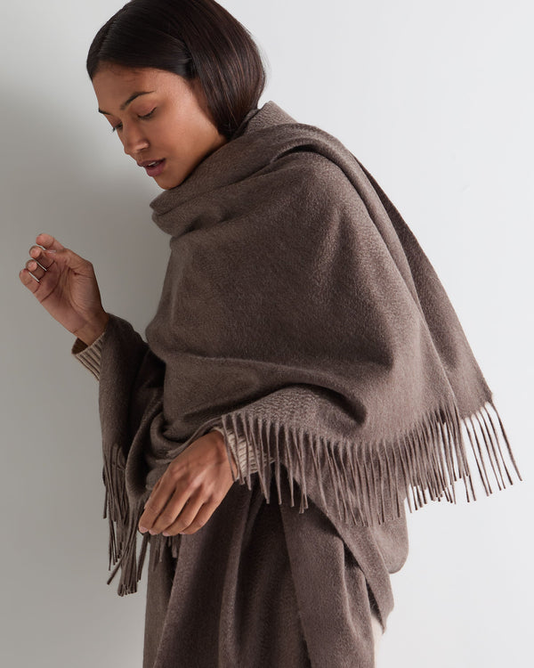 N.Peal Unisex Woven Cashmere Blanket Otter Brown