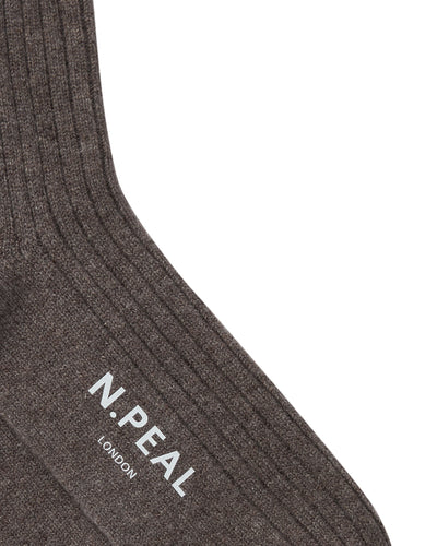 N.Peal Men's Rib Cashmere House Socks Otter Brown
