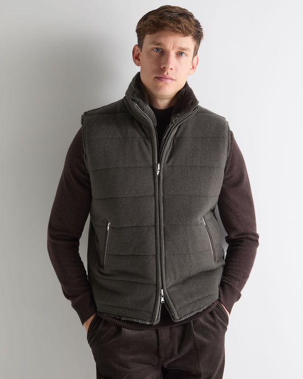 N.Peal Men's Vermont Fur Lined Gilet Arabica Khaki Green