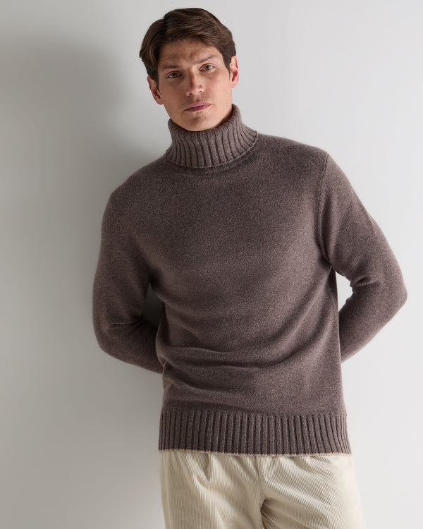 N.Peal Men's Brompton Roll Neck Cashmere Jumper Otter Brown