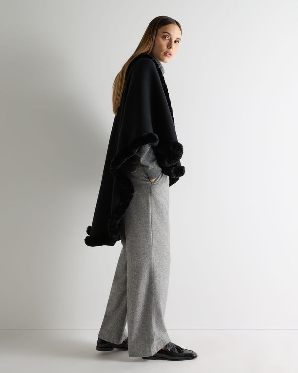 N.Peal Women's Ayla Fur Trim Cashmere Cape Black