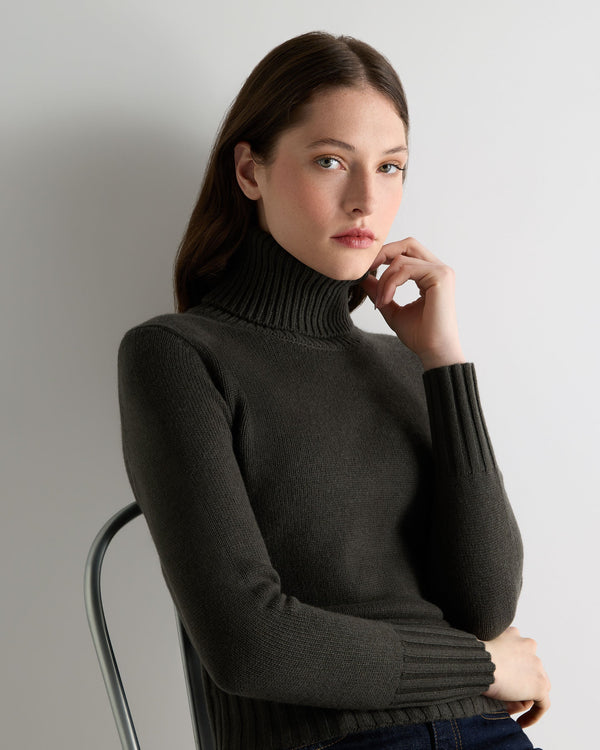 N.Peal Women's Hazel Chunky Roll Neck Cashmere Jumper Arabica Khaki Green