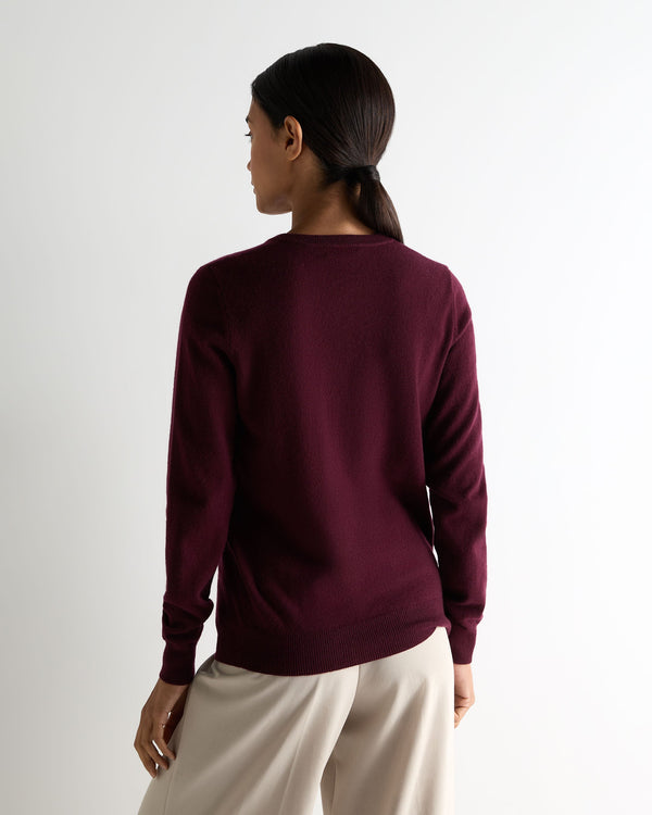 N.Peal Women's Evie Classic Round Neck Cashmere Jumper Bordeaux Red