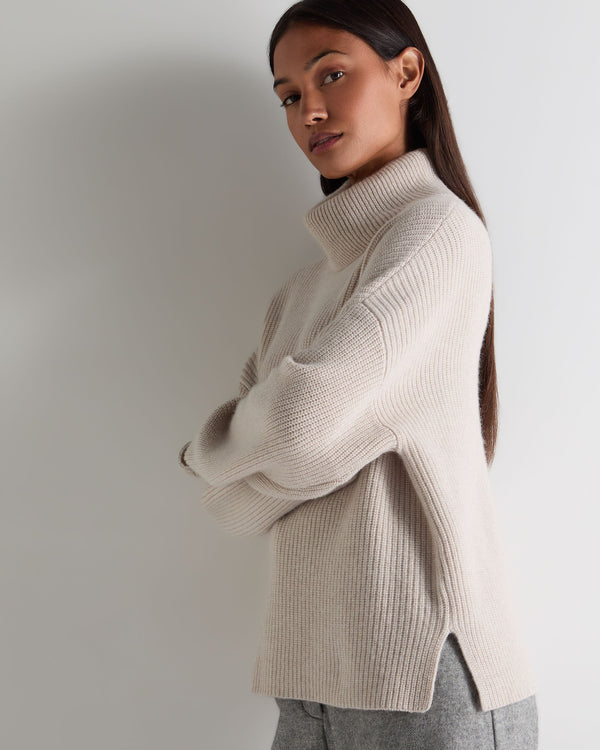 N.Peal Women's Luxe Roll Neck Cashmere Jumper Ecru White Sparkle