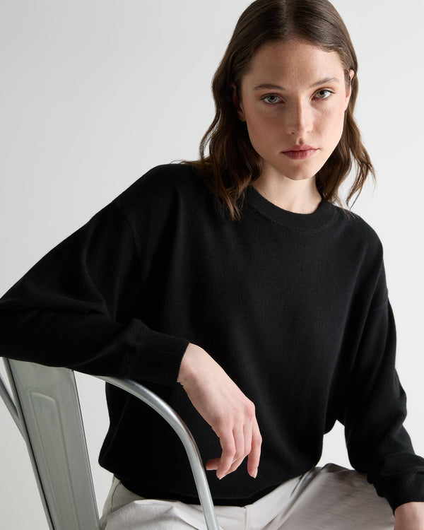 N.Peal Women's Oversized Round Neck Cashmere Jumper Black