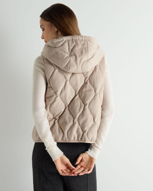 Women's Padded Gilet With Hood 4
