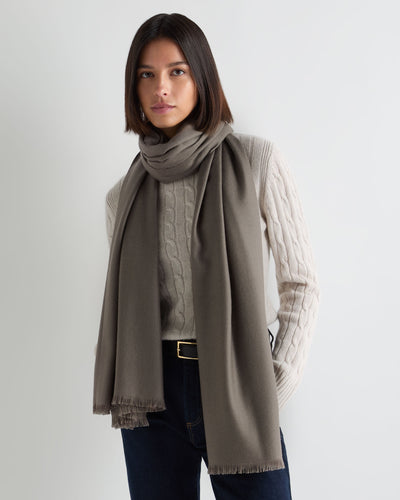 N.Peal Women's Pashmina Cashmere Shawl Wood Smoke Brown