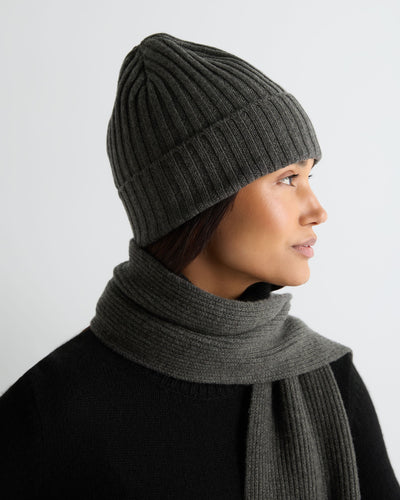 N.Peal Unisex Chunky Ribbed Cashmere Hat Grey Moss