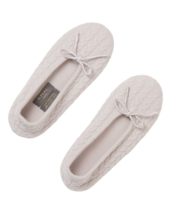 Women's Cable Cashmere Slippers 1