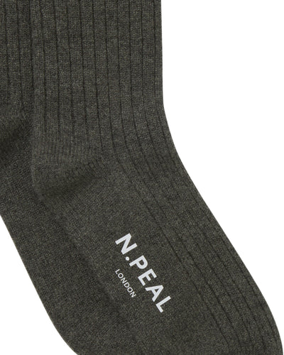 N.Peal Women's Rib Cashmere House Socks Grey Moss