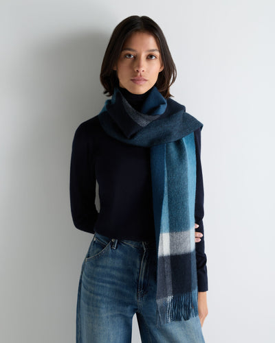 N.Peal Unisex Cashmere Check Scarf Navy Blue + Petrol Blue