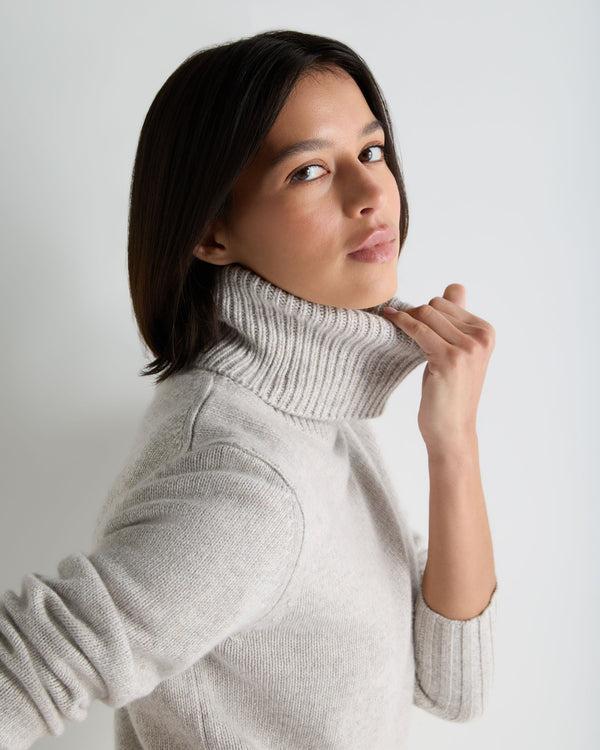 Women's Hazel Chunky Roll Neck Cashmere Jumper 5