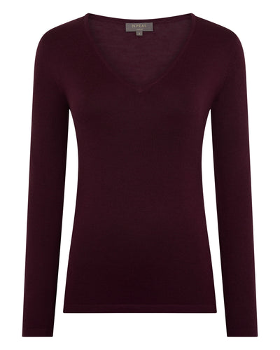 N.Peal Women's Imogen Superfine Cashmere V Neck Jumper Damson Red
