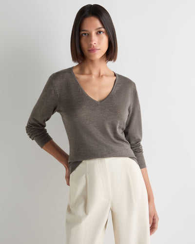N.Peal Women's Imogen Superfine Cashmere V Neck Jumper Pecan Brown