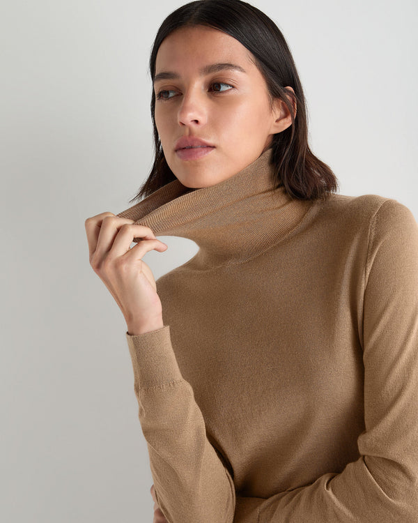 Women's Margot Superfine Cashmere Roll Neck Jumper 7