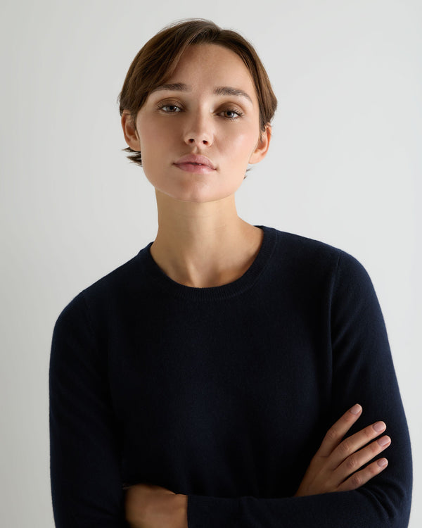 Women's Evie Classic Round Neck Cashmere Jumper  5