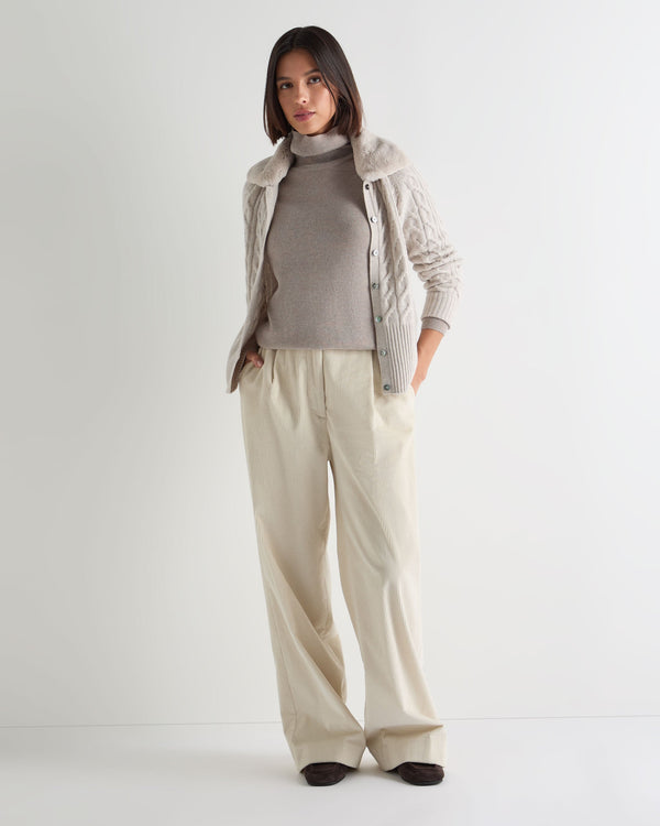 Women's Luna Roll Neck Cashmere Jumper 3