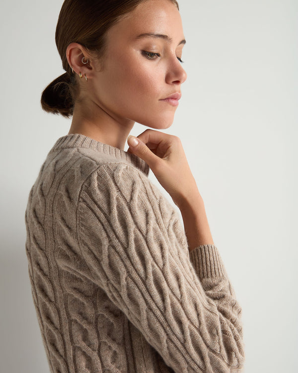 Women's Emilia Cable Round Neck Cashmere Jumper 5