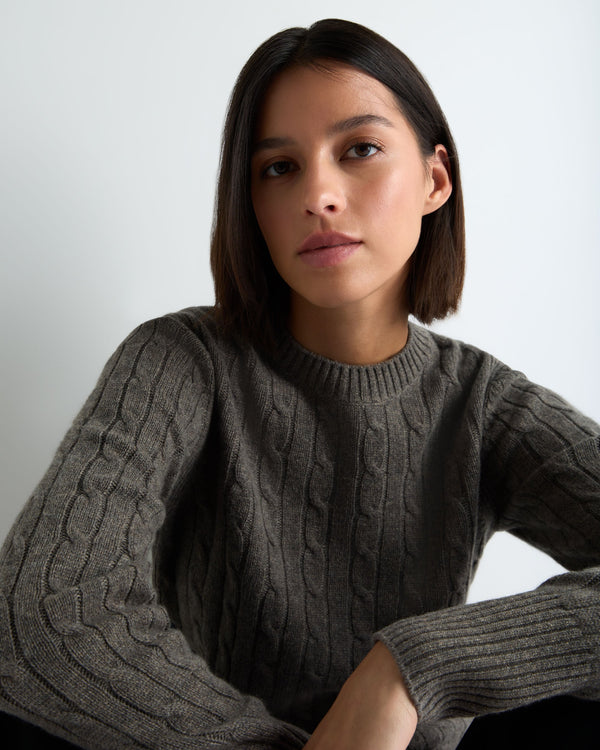 Women's Adelyn Cable Round Neck Cashmere Jumper 5