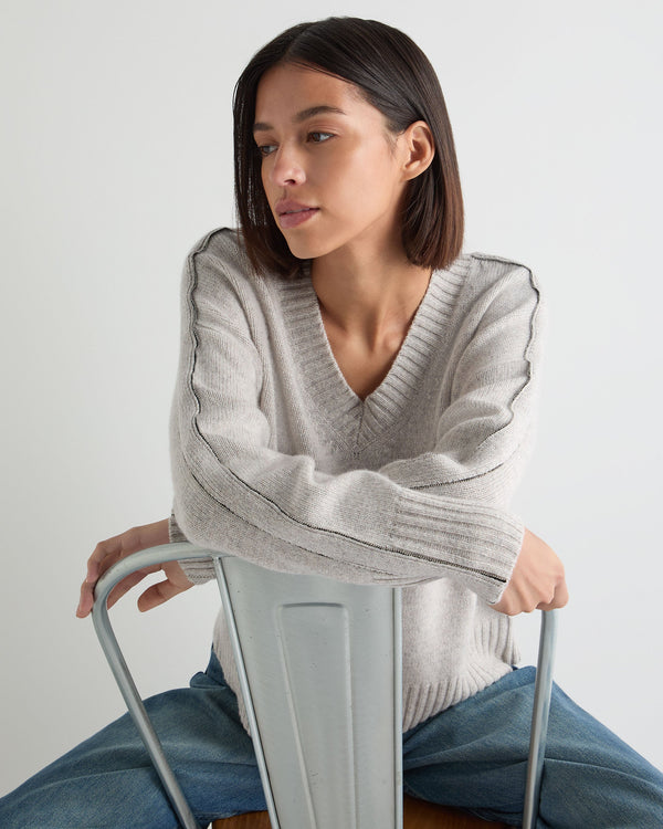 Women's Metal Trim V Neck Cashmere Jumper 7