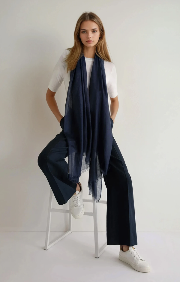 N.Peal Women's Ultrafine Pashmina Cashmere Shawl Indigo Blue