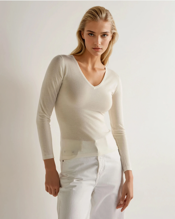 N.Peal Women's Imogen Superfine Cashmere V Neck Jumper New Ivory White