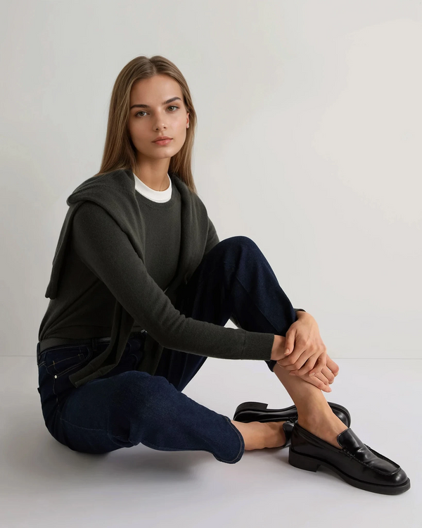 N.Peal Women's Evie Classic Round Neck Cashmere Jumper Arabica Khaki Green