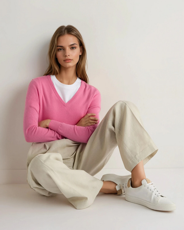 N.Peal Women's Phoebe V Neck Cashmere Jumper Camellia Pink