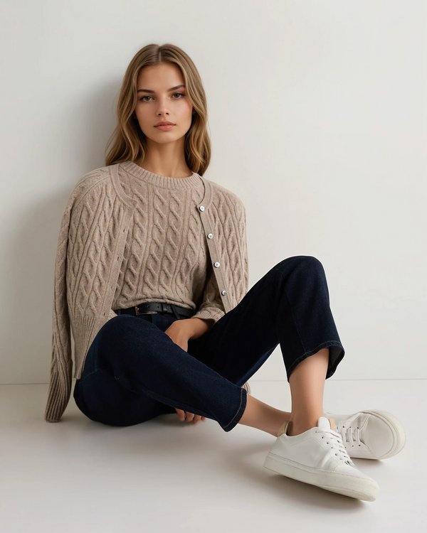 N.Peal Women's Emilia Cable Round Neck Cashmere Jumper Oatmeal Brown