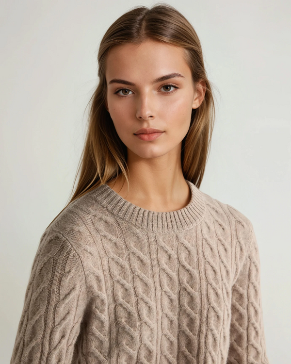 N.Peal Women's Emilia Cable Round Neck Cashmere Jumper Oatmeal Brown