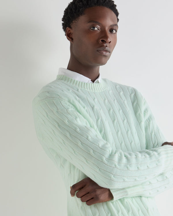 N.Peal Men's Thames Cable Round Neck Cashmere Jumper Mint Green