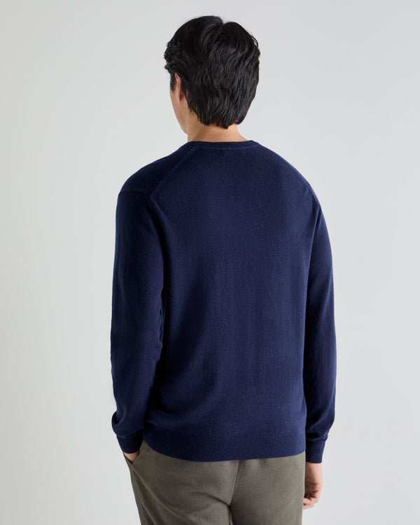 N.Peal Men's Burlington V Neck Cashmere Jumper Deep French Blue